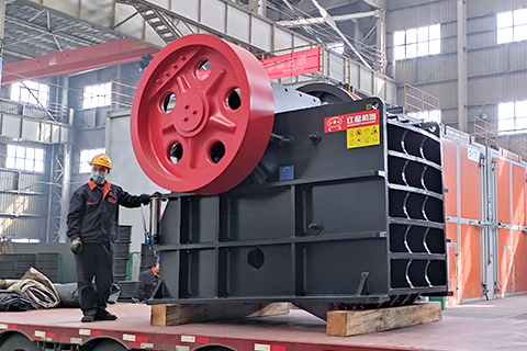 HD系列德版颚式破碎机实拍图