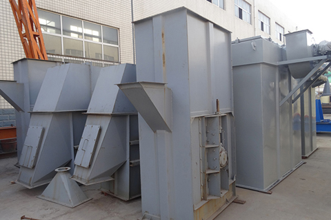 斗式提升机实拍图