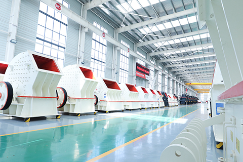 PCX型锤式整形破碎机实拍图