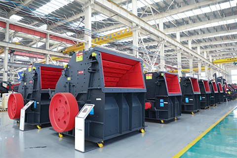 PF反击式破碎机实拍图